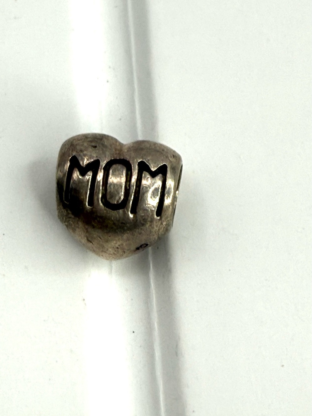 Heart 'MOM' Silver Charm Bead
